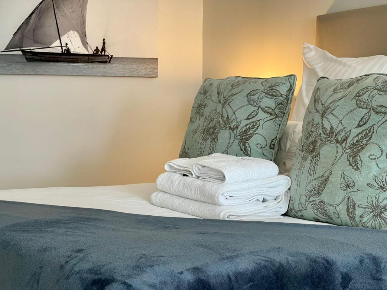 דורבן Beachbreak Holiday Letting חדר תמונה